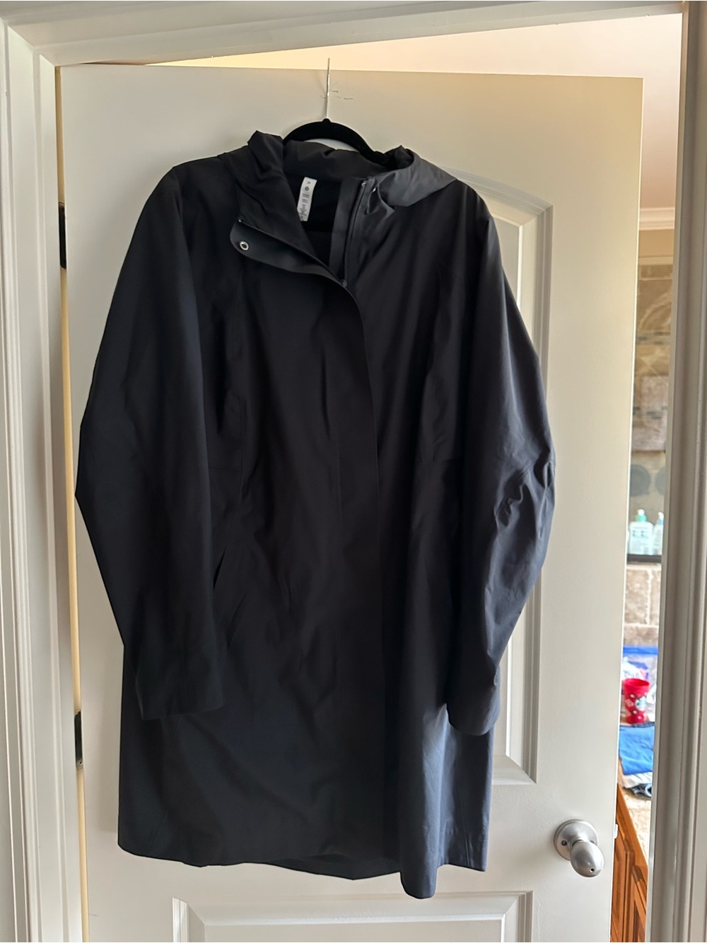 Lululemon Women’s Waterproof Insulated Cinch-Waist Parka - Resale Size 20